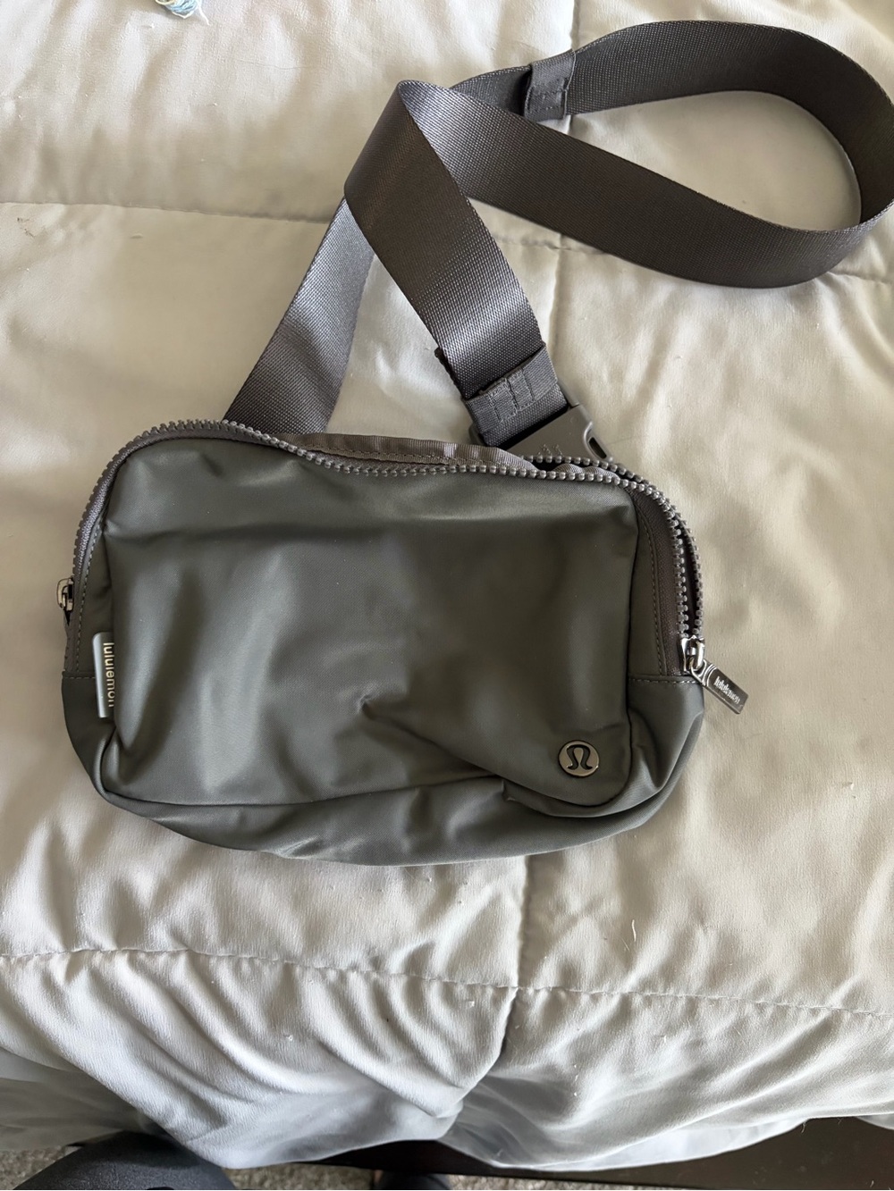 lululemon gray belt bag